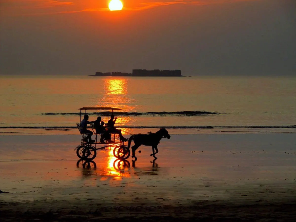 Alibaug Beach – tour by Solapur Car Rental Service, Shourya Tours & Travels