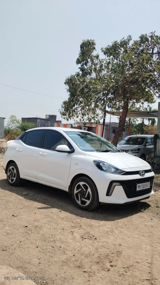 Hyundai Aura sedan cab – Shourya Tours Solapur