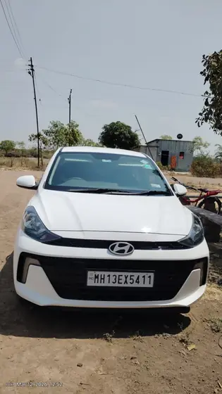 Hyundai Aura taxi in Solapur