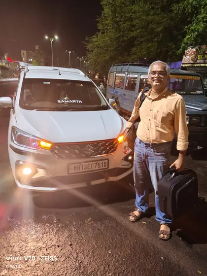 Customer outstation drop by Solapur taxi